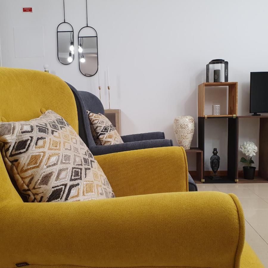 וילה פראנקה דו קמפו Black'Nyellow Place מראה חיצוני תמונה