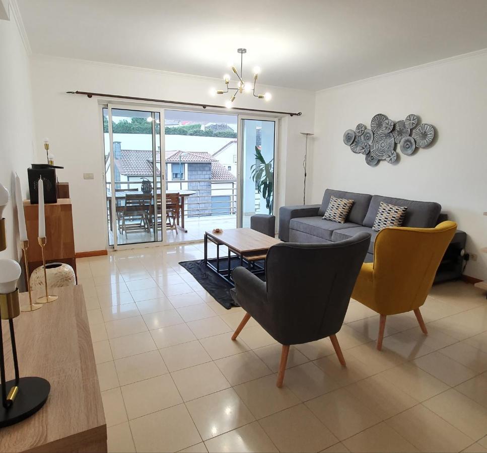וילה פראנקה דו קמפו Black'Nyellow Place מראה חיצוני תמונה